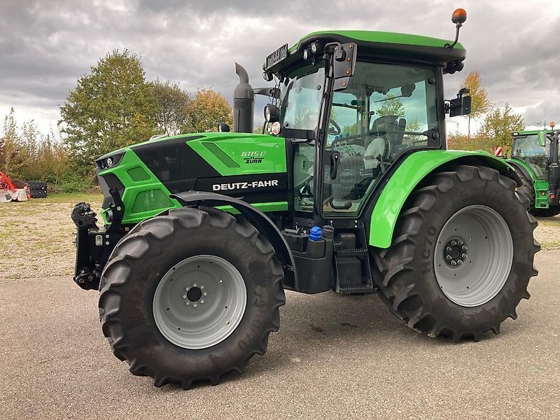 E-FARM: Deutz-Fahr 6115C - Tractor - id TFC7IMW - 67.500 € - Año: 2022 - Horas: 610,Potencia del motor: 120,Alemania