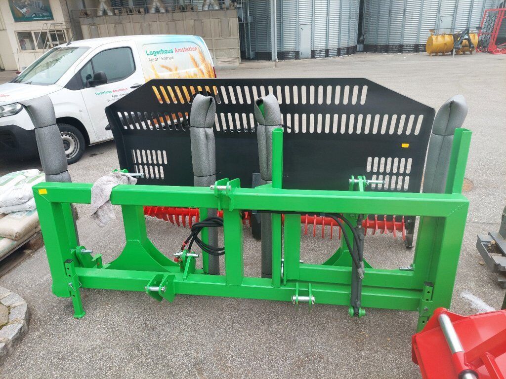 Stekro doppelballengabel hydr.zum heben Attachment €1,792