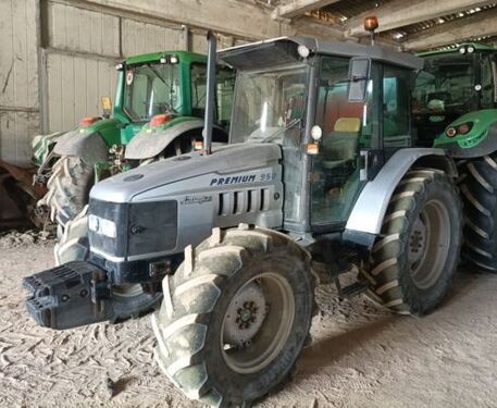E-FARM: Lamborghini Premium 950 - Tracteur - id SATHTRU - 17 500 € - Année: 1997 - Lecture du nombre d'heure: 13 000,Puissance du moteur (chevaux): 95,Italie