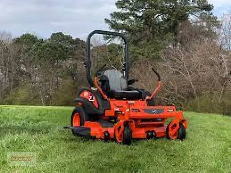 E-FARM: Kioti zxr - 54 - Fűnyíró - id ARGEYNE - 6378 EUR - Németország