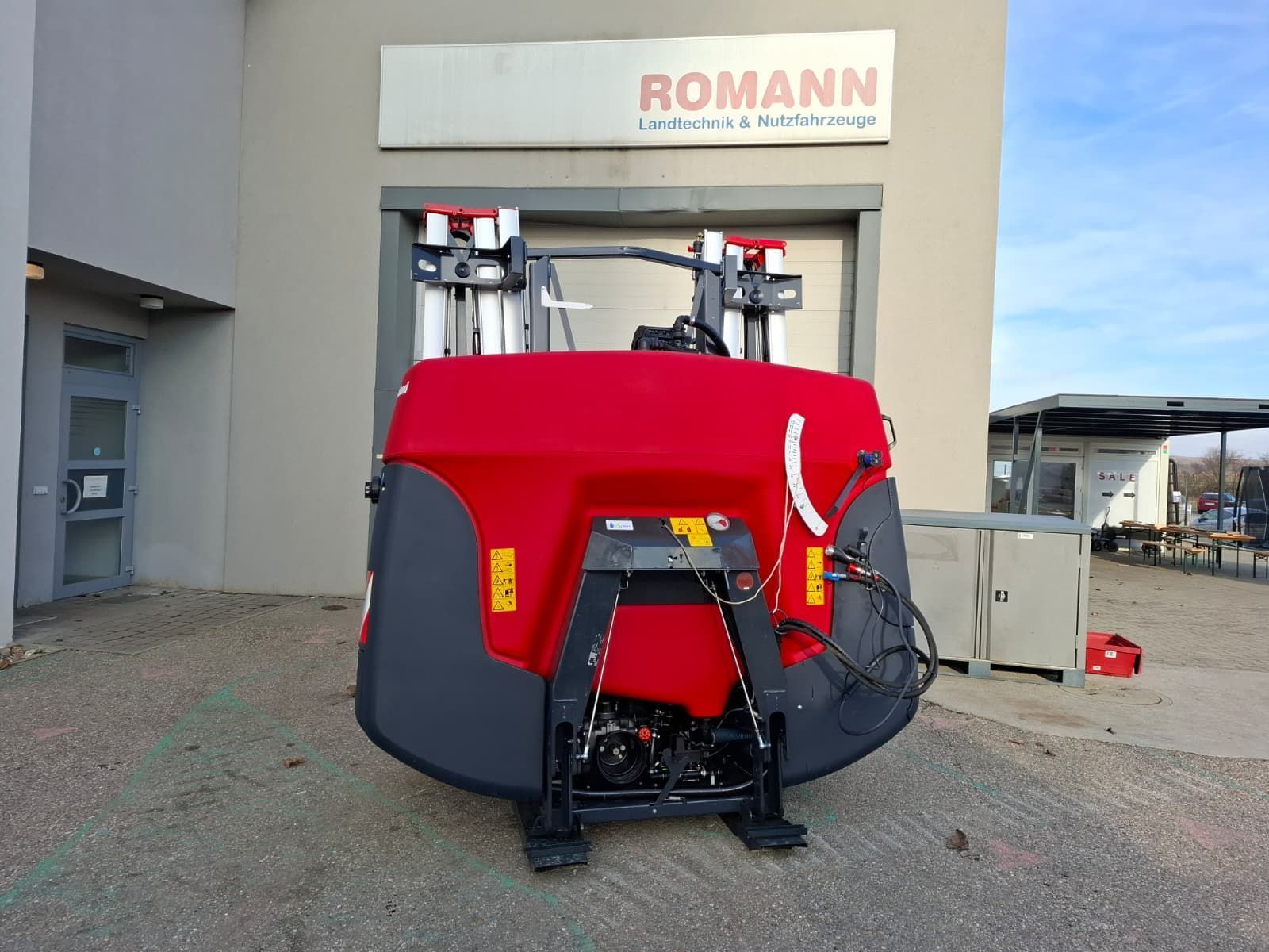 Kverneland iXter B 13 Sprayer