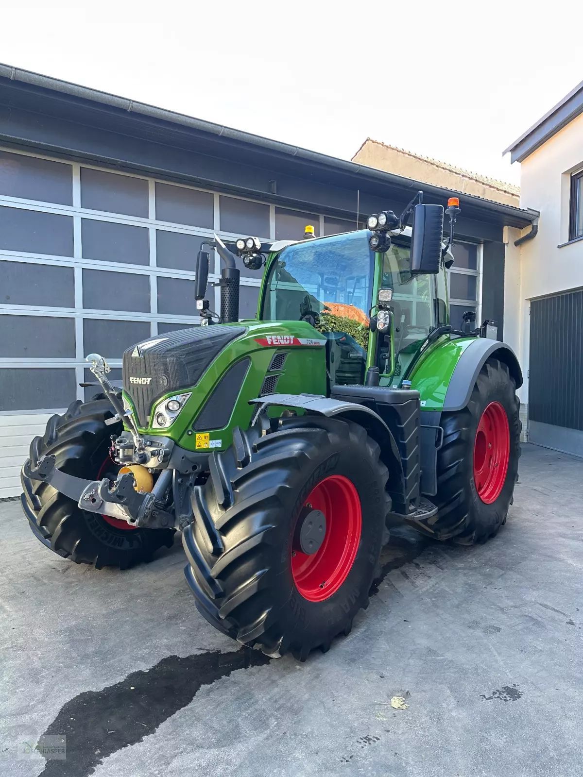 Fendt 724 Vario Profi Plus Traktor 187 000 €