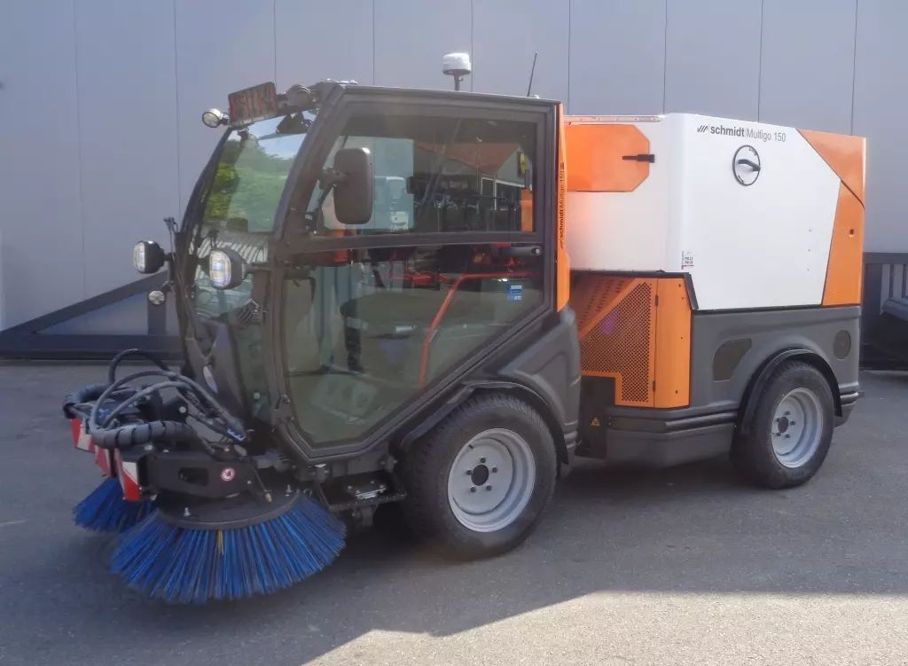 E-FARM: Schmidt multigo 150 - Municipal equipment - id SAAEVUB - €69,000 - Year of construction: 2020 - Germany