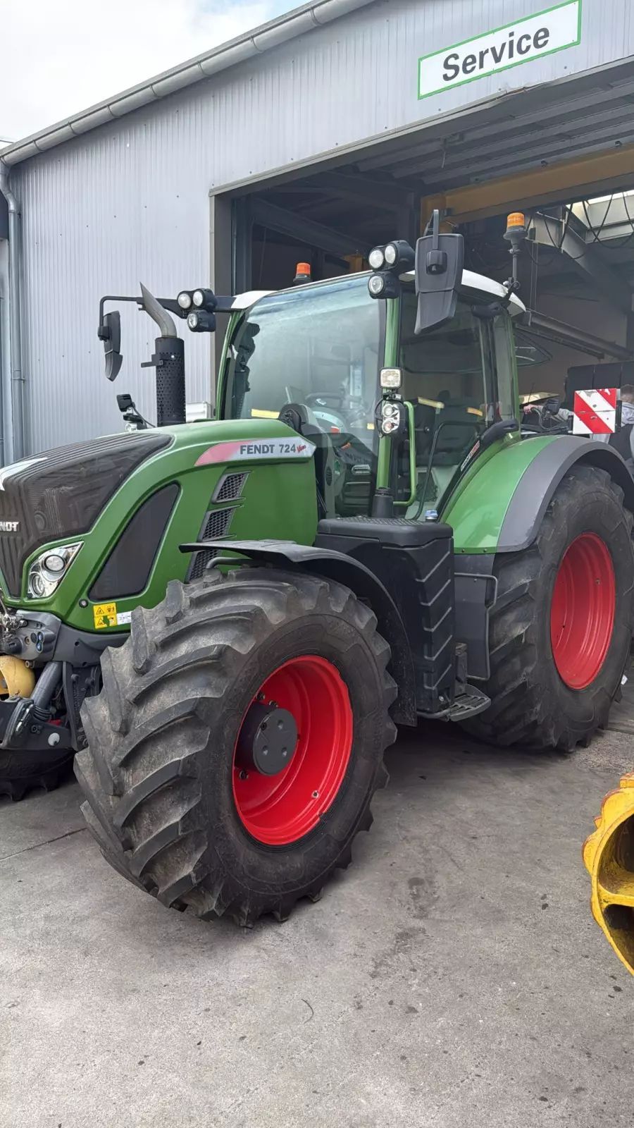 Fendt 724 Vario Profi Plus Tractor 91.500 €
