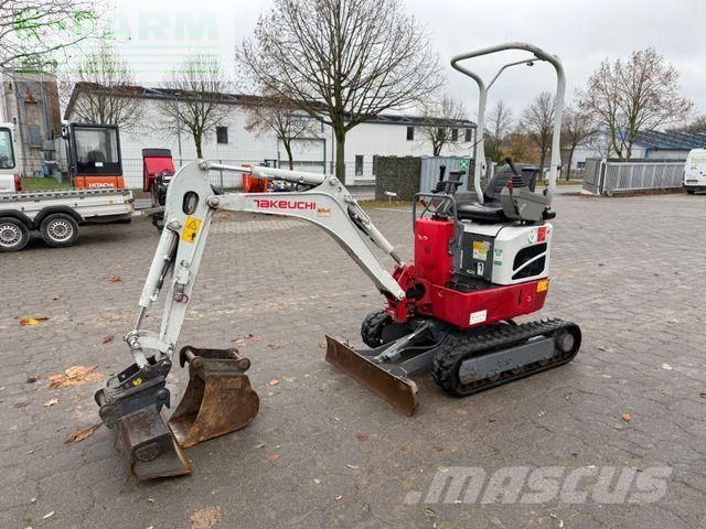 Takeuchi tb 210 r, bj. 22, 425 bh, sw ms01, tl, gl Minigraver 18.450 €