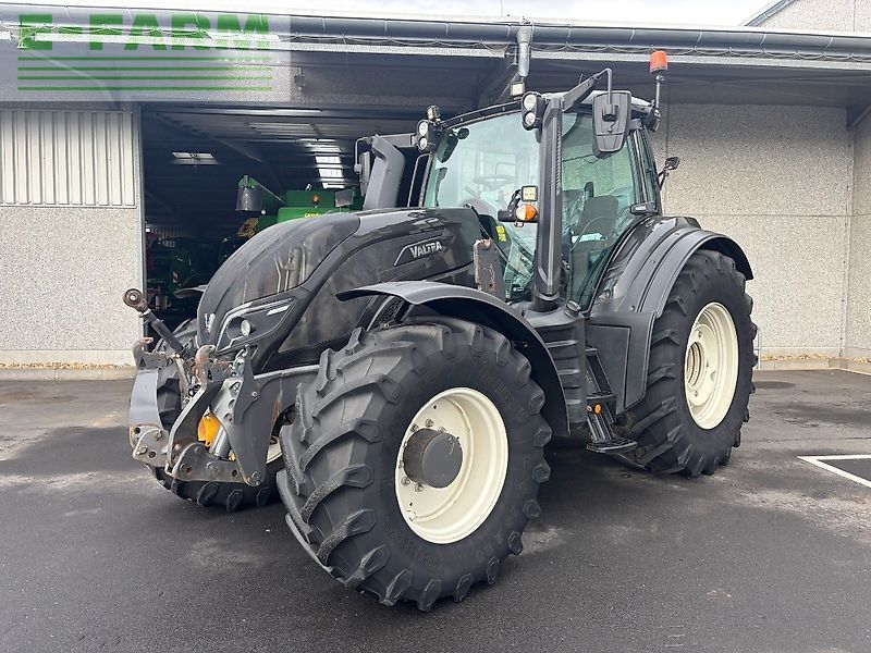 Valtra t234 Traktor 105.000 €