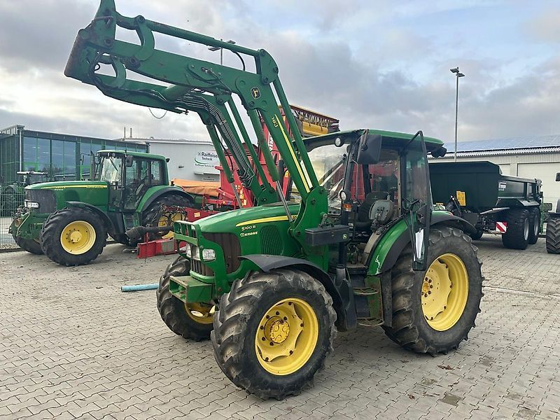 E-FARM: John Deere 5100 R - Tractor - id BMXCUAV - 32.000 € - Año: 2009 - Horas: 11.950,Potencia del motor: 100,Alemania