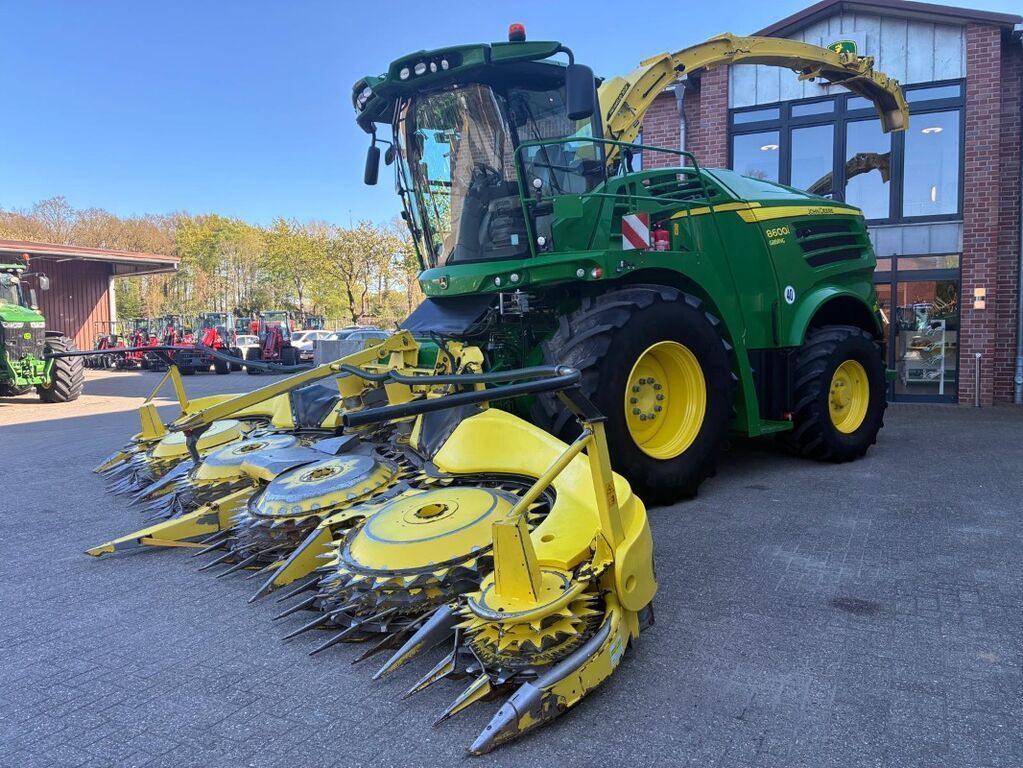 John Deere 8600 Combina de siloz autopropulsată 175.000 EUR