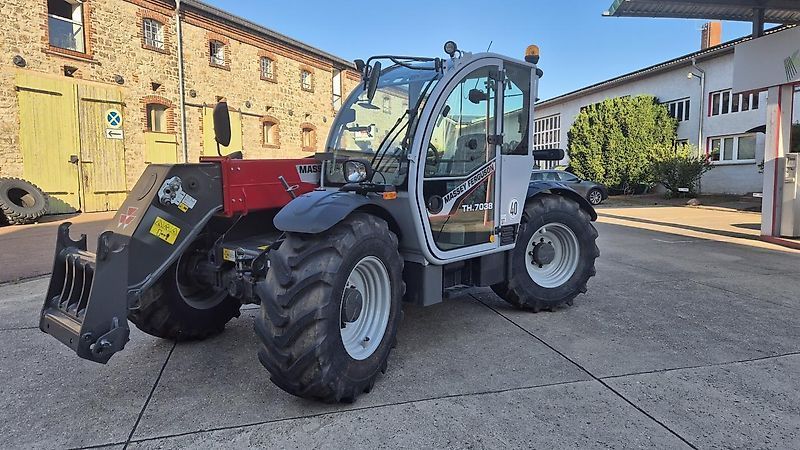 Massey Ferguson th.7038 Telehandler €100,000