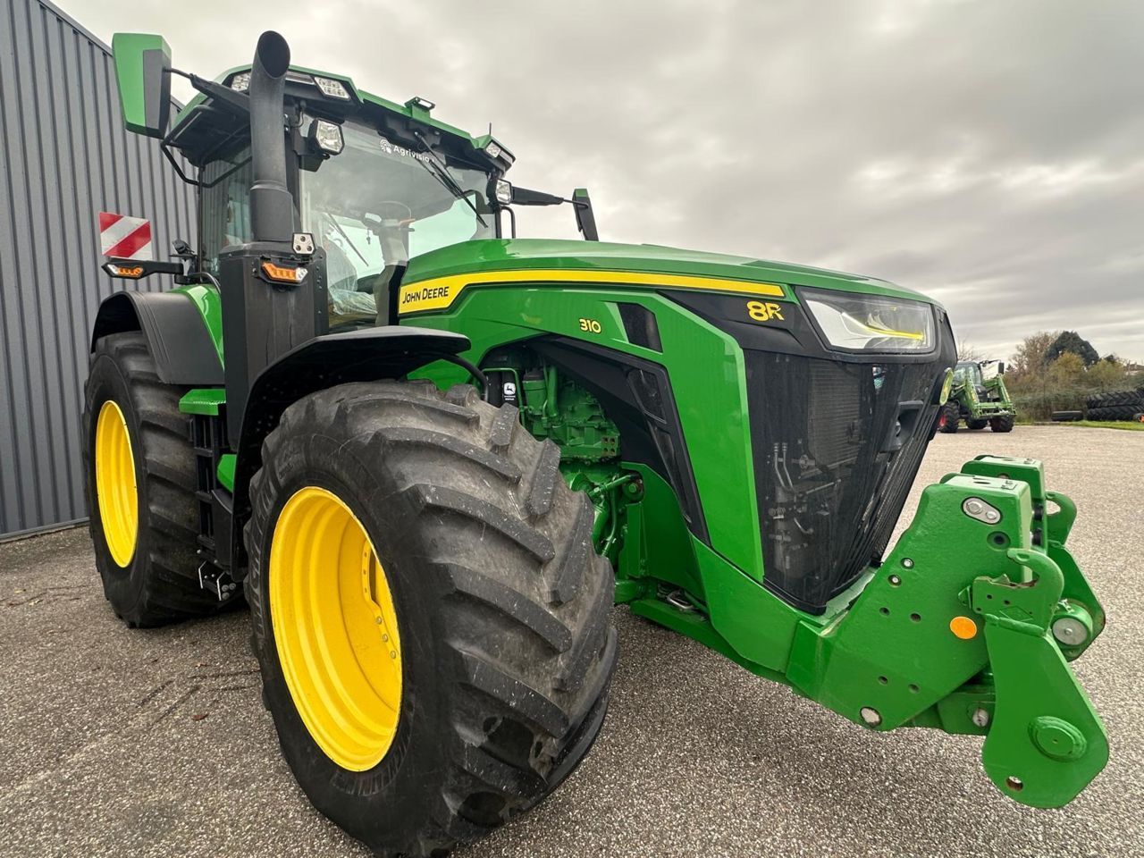 John Deere 8R 310 Trattore 220.000 €
