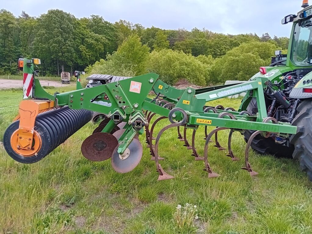 E-FARM: Amazone cenius 3001 - Cultivator - id WESDSAL - €7,900 - Year of construction: 2008 - Germany