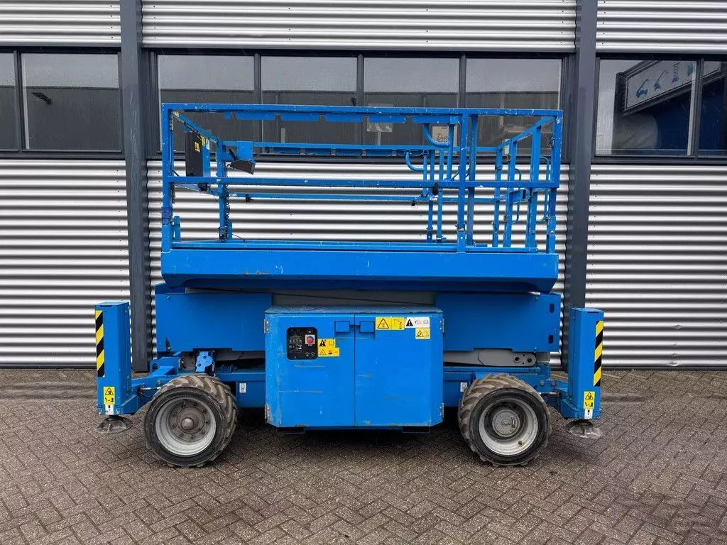Genie gs3369dc hoogwerker schaarhoogwerker Self propelled platform €9,950