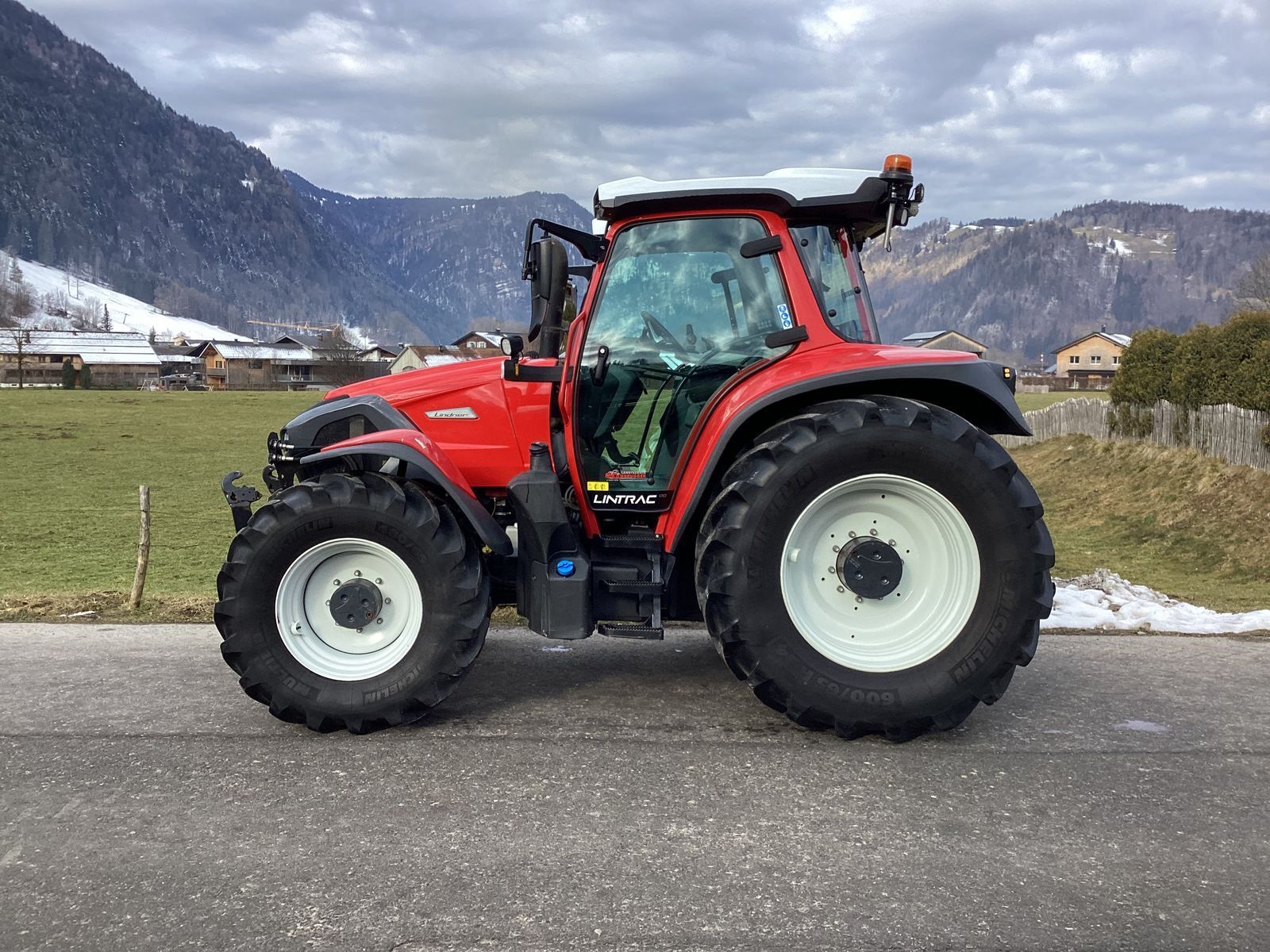 Lindner Lintrac 130 Trattore 79.500 €