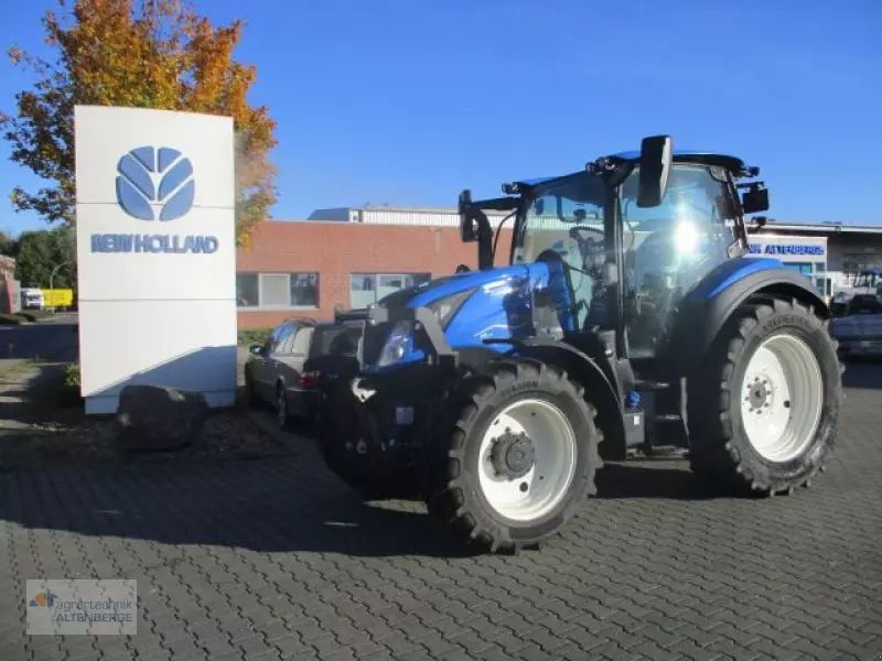 E-FARM: New Holland T5.110 - Tracteur - id UANA9KX - 94 034 € - Année: 2023 - Lecture du nombre d'heure: 170,Puissance du moteur (chevaux): 110,Allemagne