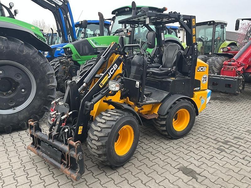 JCB 403 e agri Chargeuse compacte 39 900 €