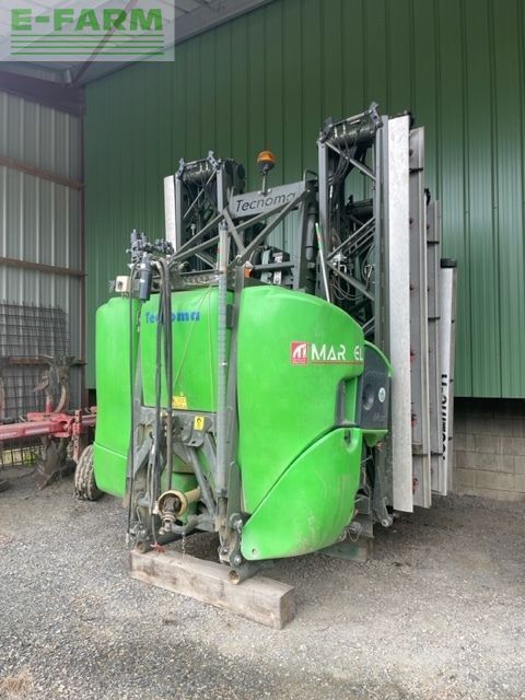 Tecnoma maxis 1600l + cuve avant 1500l Pulvérisateur 35 000 €