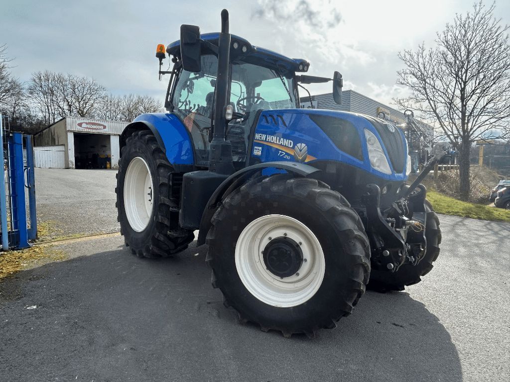 New Holland T7.210 Traktor 78 000 €