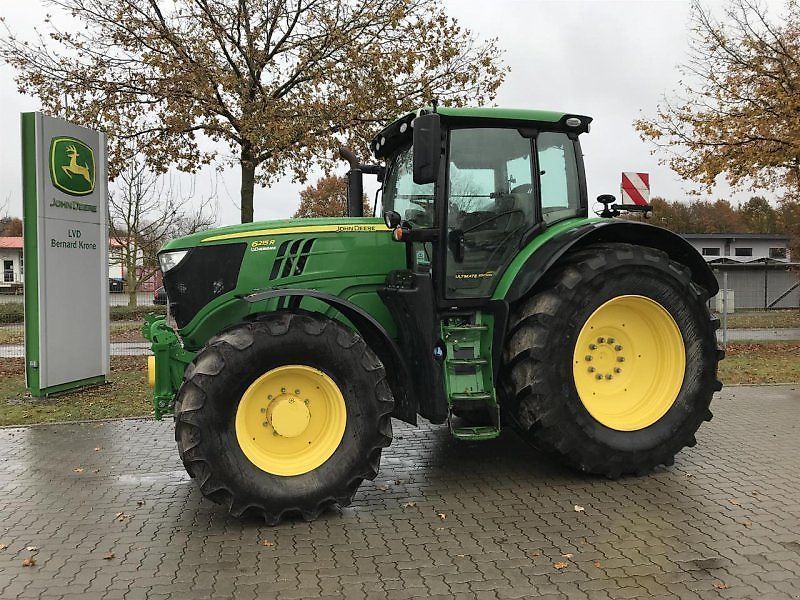 John Deere 6215 R Tractor €105,000