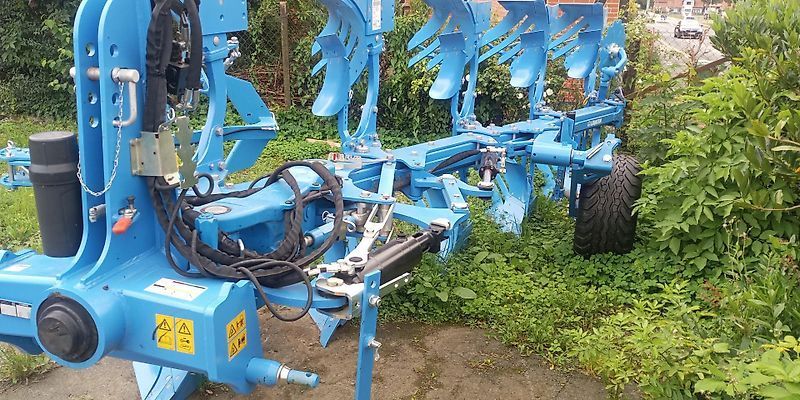 Lemken Juwel 8 M 5 N 100 Plough €35,000