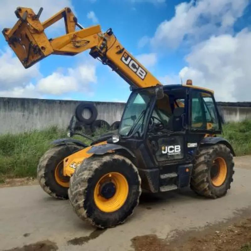E-FARM: JCB 54170agst4f - Chargeur télescopique  - id YTMDYRR - Année: 2017 - Puissance du moteur (chevaux): 145,France