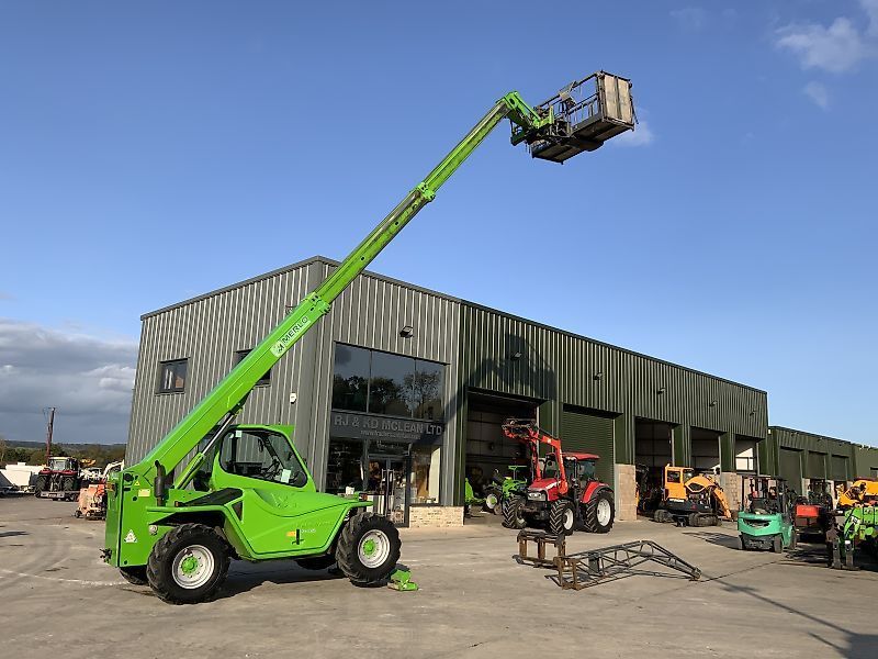 E-FARM: Merlo p38.12 telehandler (st21209) - Manipulador telescópico - id C44GTAT - 40.804 € - Año: 2013 - Horas: 5338,Reino Unido