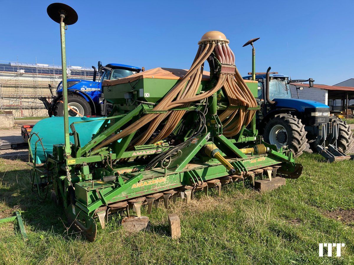 E-FARM: Amazone ADP 403 - Combinación de taladradoras - id QJPZWK1 - 9990 € - Año: 2005 - Francia