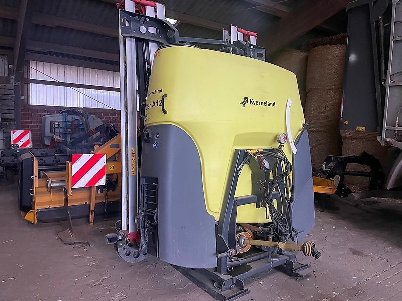 Kverneland ixter a Sprayer €14,500