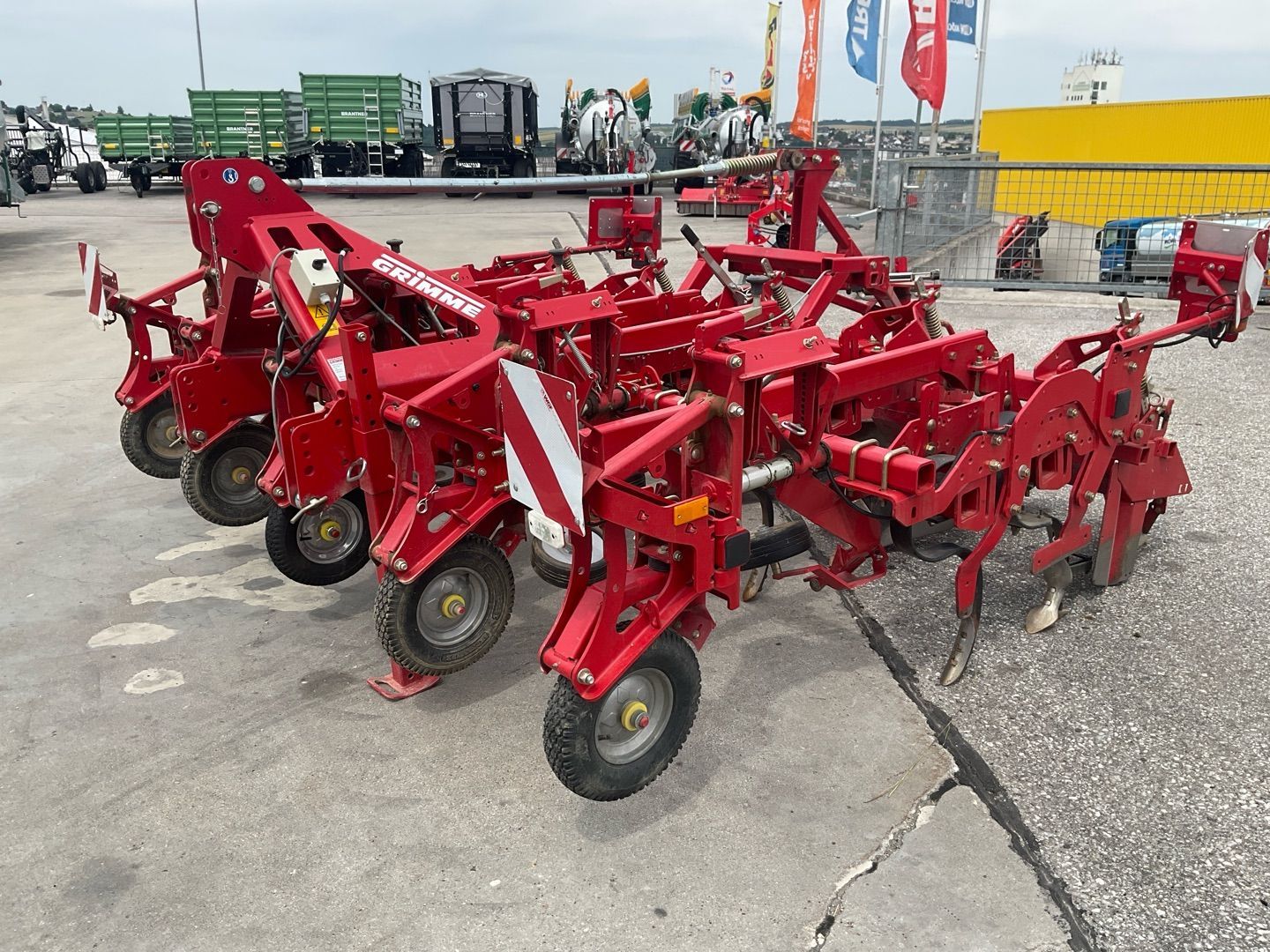 E-FARM: Grimme GH4 Öko - Potato equipment - id NPQDB8M - €12,667 - Year of construction: 2018 - Austria