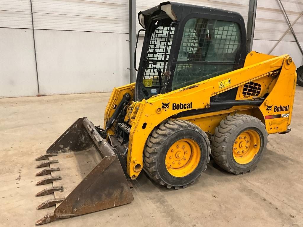Bobcat S450 Skid steer loader €17,750