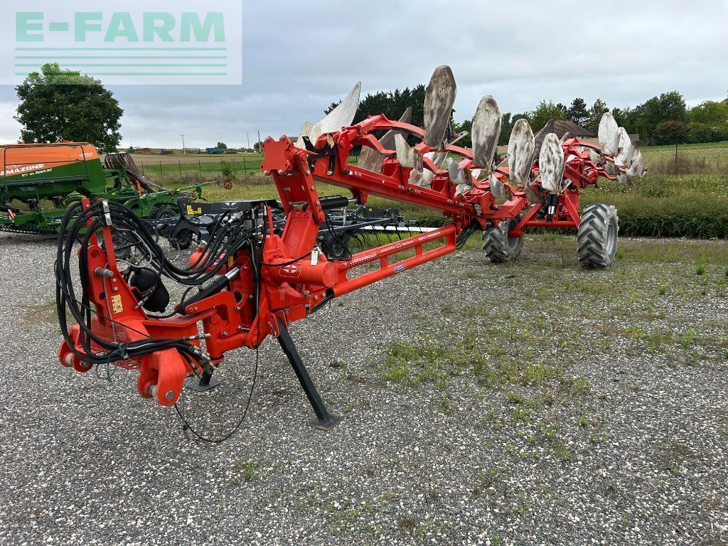 GREGOIRE BESSON sperb lb8 Charrue 18 000 €