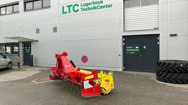 E-FARM: Pöttinger fox 300 - Rastra eléctrica - id 82RVK7Q - 6106 € - Año: 2020 - Austria