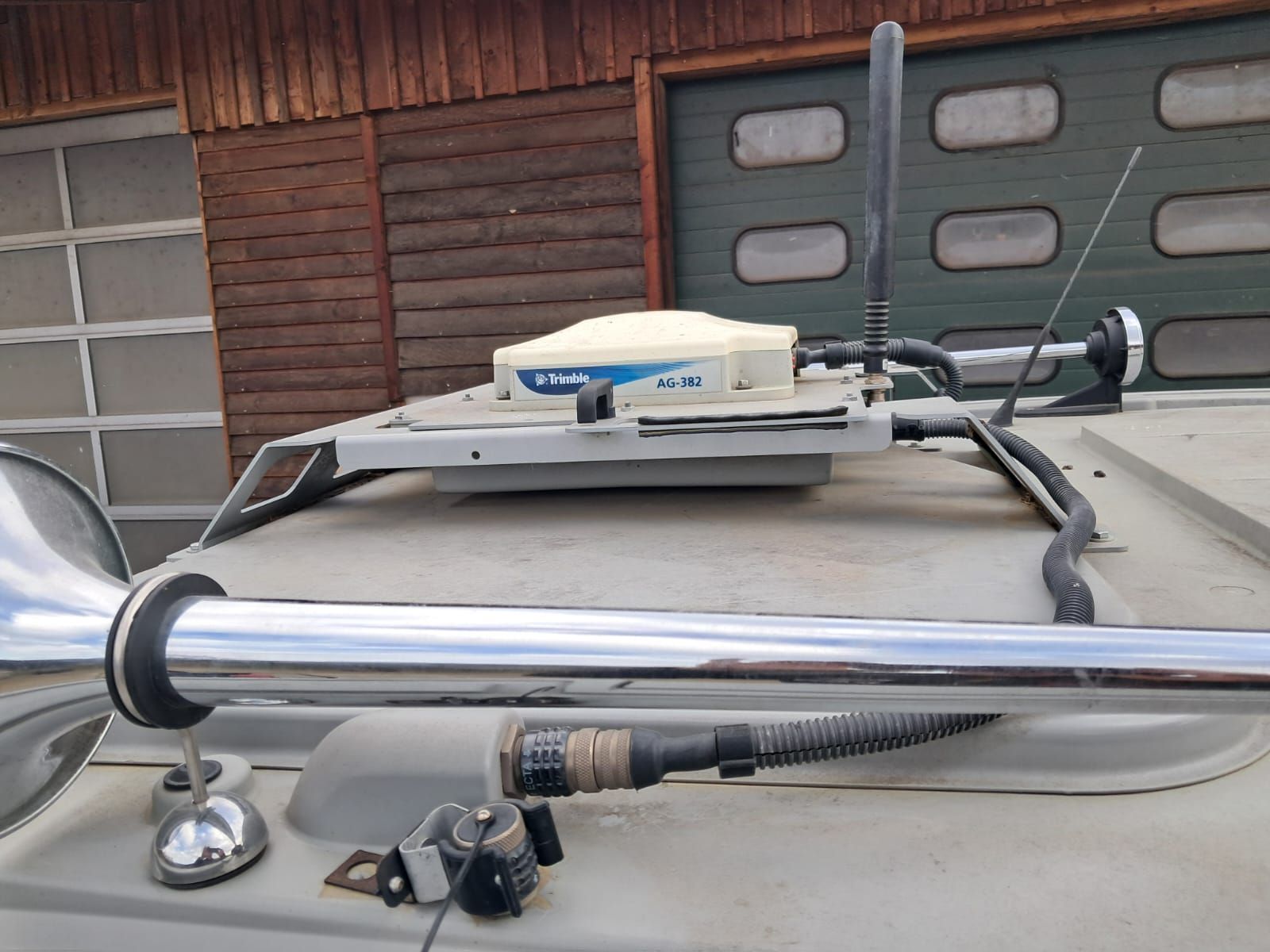 E-FARM: Trimble massey ferguson s5 , ag-382 - Agriculture de précision et GPS - id CMTY7XJ - 4 200 € - Année: 2019 - Autriche