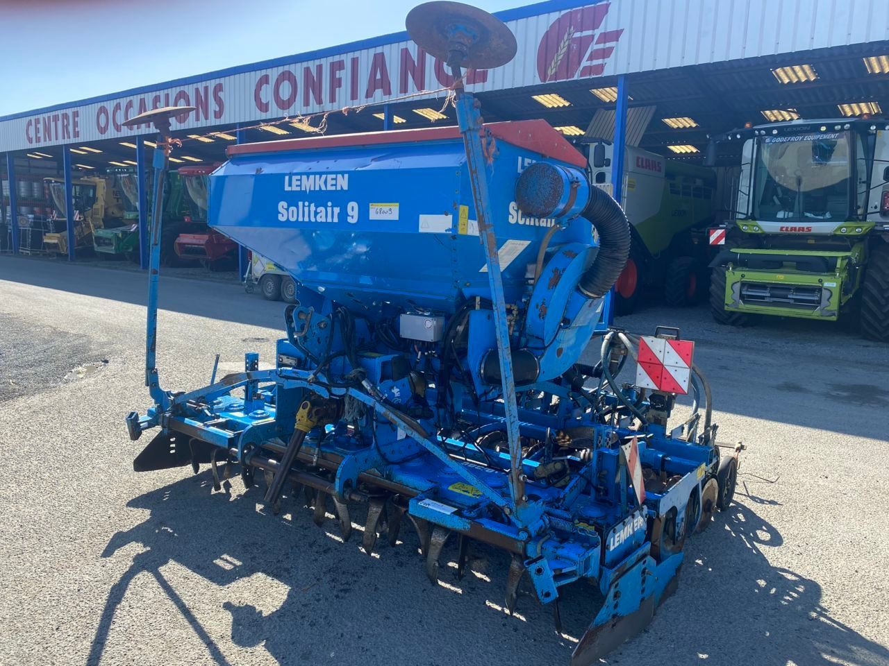 E-FARM: Lemken SOLITAIR 9 - Drillkombination - id AECCNYL - 12.900 € - Baujahr: 2009 - Frankreich