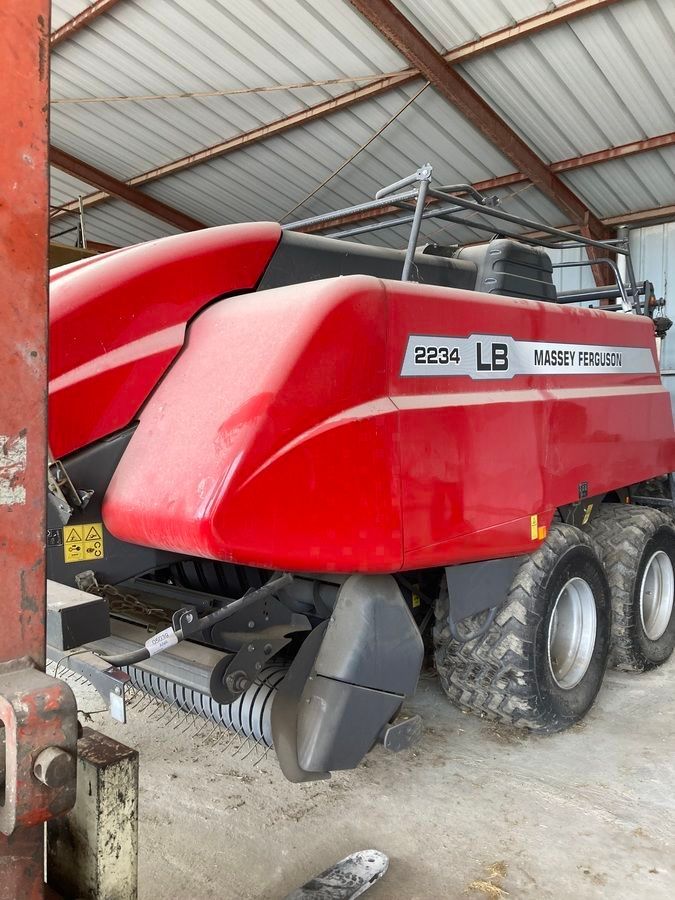 E-FARM: Massey Ferguson 2234 tp - Baler - id GSIXLUF - €138,000 - Year of construction: 2023 - France