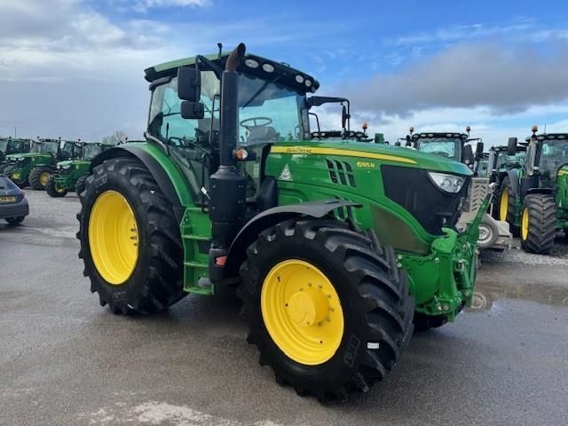 John Deere 6155 R Tractor €91,889