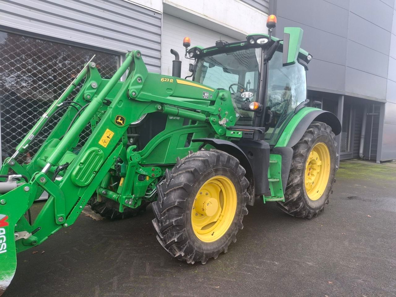 John Deere 6R 110 Tractor €105,000