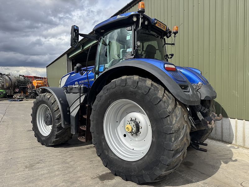 E-FARM: New Holland T7.315 - Tractor - id JFR2DS1 - €80,377 - Year of construction: 2019 - Engine hours: 5,594,United Kingdom