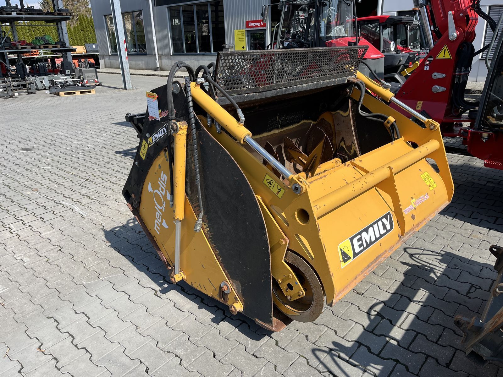 E-FARM: Emily melodis mischschaufel 1700mm 1,5m³ euroaufnahme - Outil - id ZRCAIMU - 7 417 € - Autriche