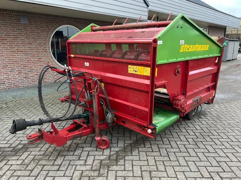 E-FARM: Strautmann blokkenwagen - Feeder other - id QDLXAHD - Netherlands