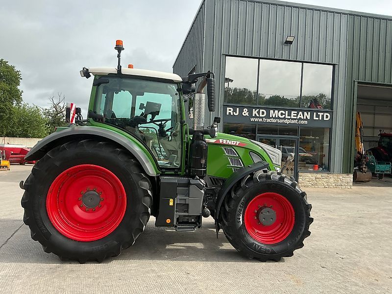 Fendt 720 Vario Трактор 87 664 €