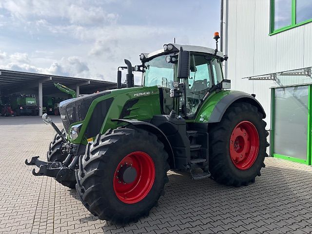 Fendt 826 Vario Profi Plus Traktor 165.000 €