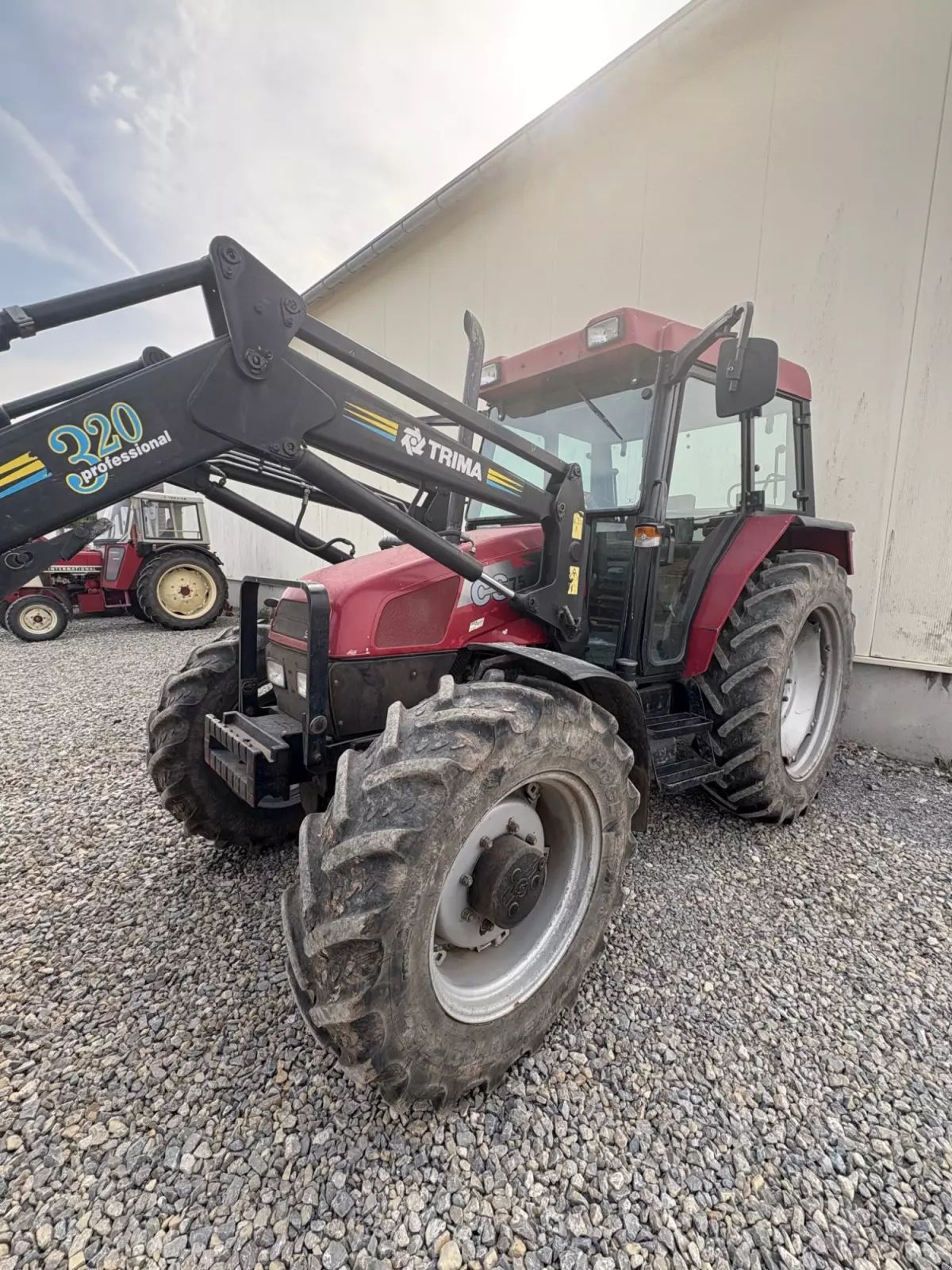 Case IH CS 75 Traktor 23 950 €