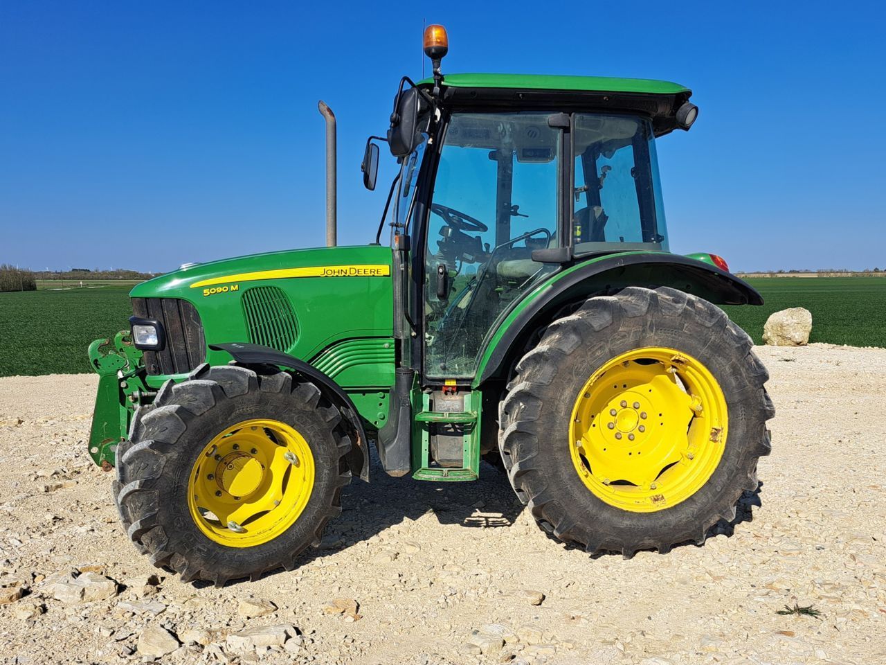 John Deere 5090 M Tractor €36,000