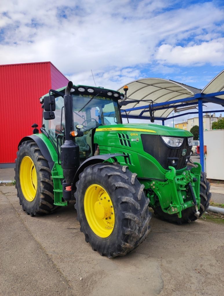E-FARM: John Deere 6155 R - Tractor - id VCQXPWH - 90.000 EUR - Anul: 2019 - Citeste ore: 3.141,Muterea motorului: 160,Franța