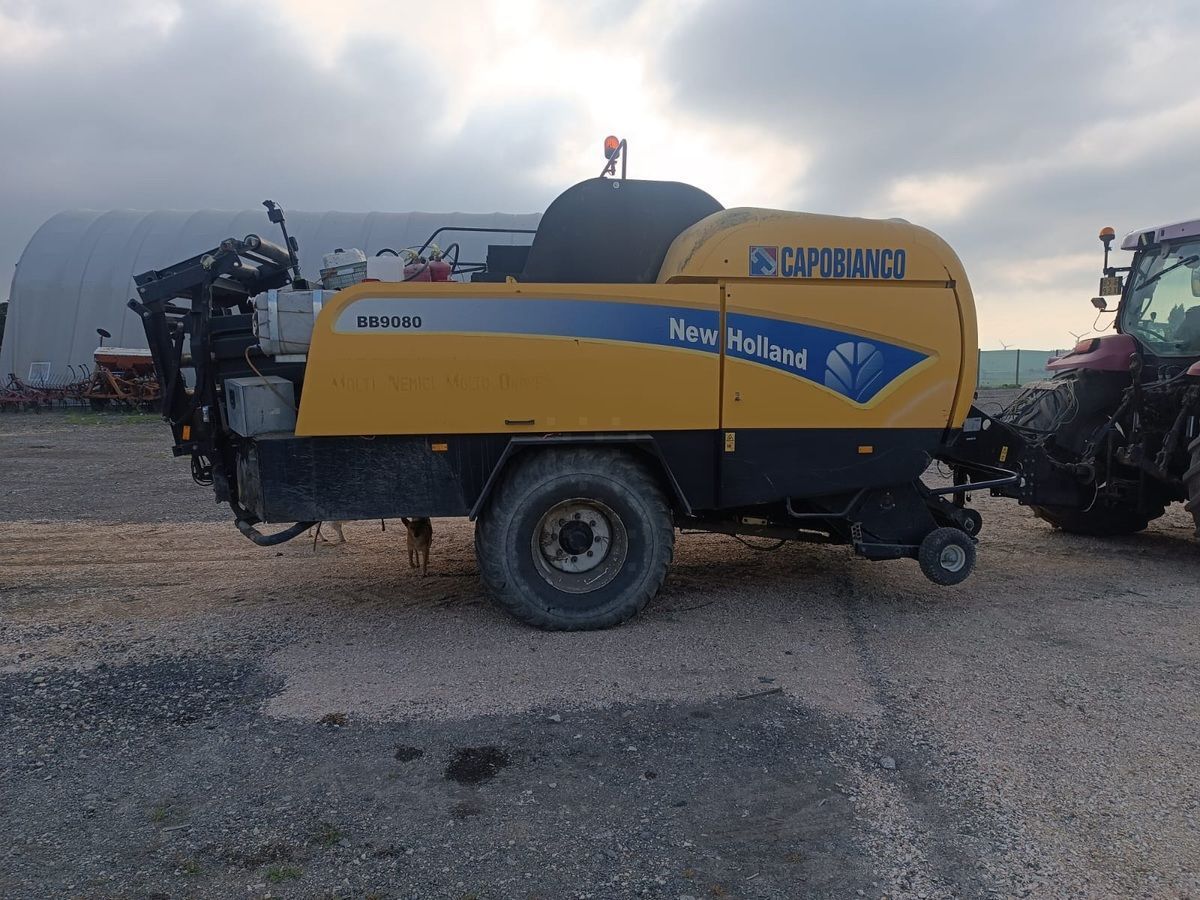 New Holland bb9080 Empacadora