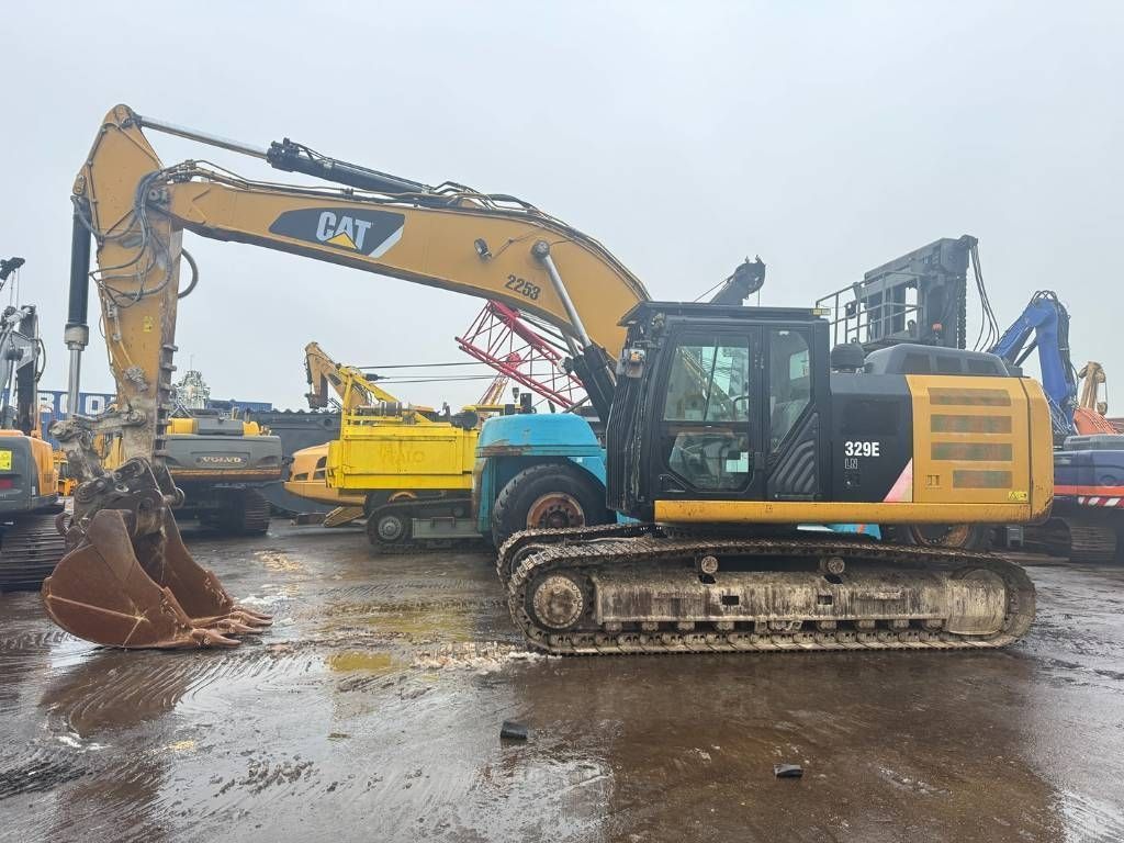 Caterpillar 329 el Excavator pe șenile 65.000 EUR