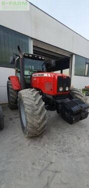 Massey Ferguson 6490 Traktor