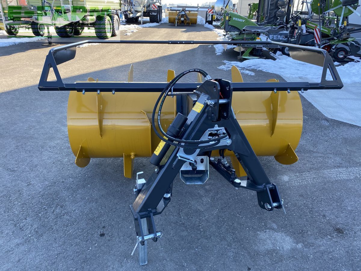 E-FARM: MAMMUT siloverteiler sf 205 titan - Gabonatárolás kezelése - id Q9CNMGP - 8917 EUR - Gyártási év: 2023 - Ausztria