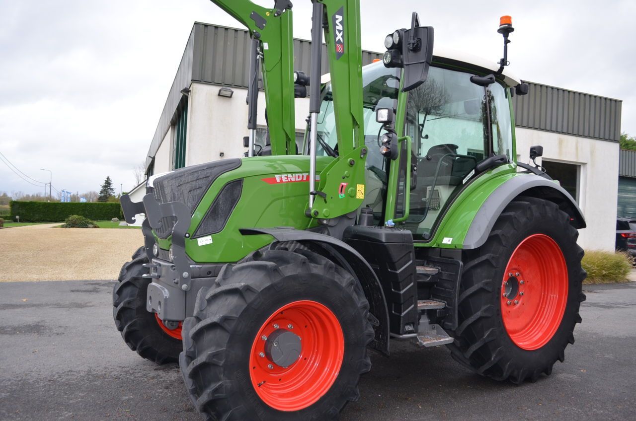 E-FARM: Fendt 312 Vario - Traktor - id QCBUALT - 97.500 € - Baujahr: 2021 - Abgelesene Motorstunden: 741,Motorleistung (PS): 120,Belgien
