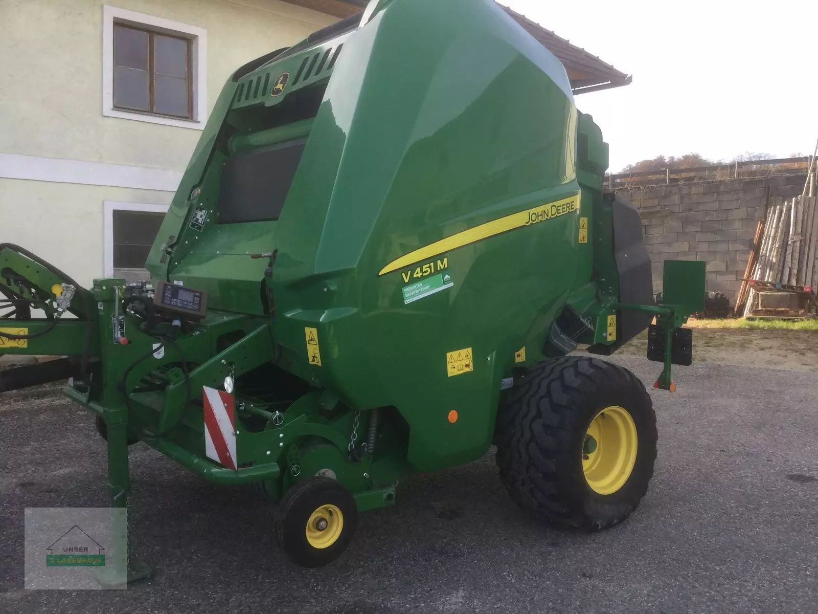 John Deere john deere 451 m - druckluft Ballenpresse 45.310 €